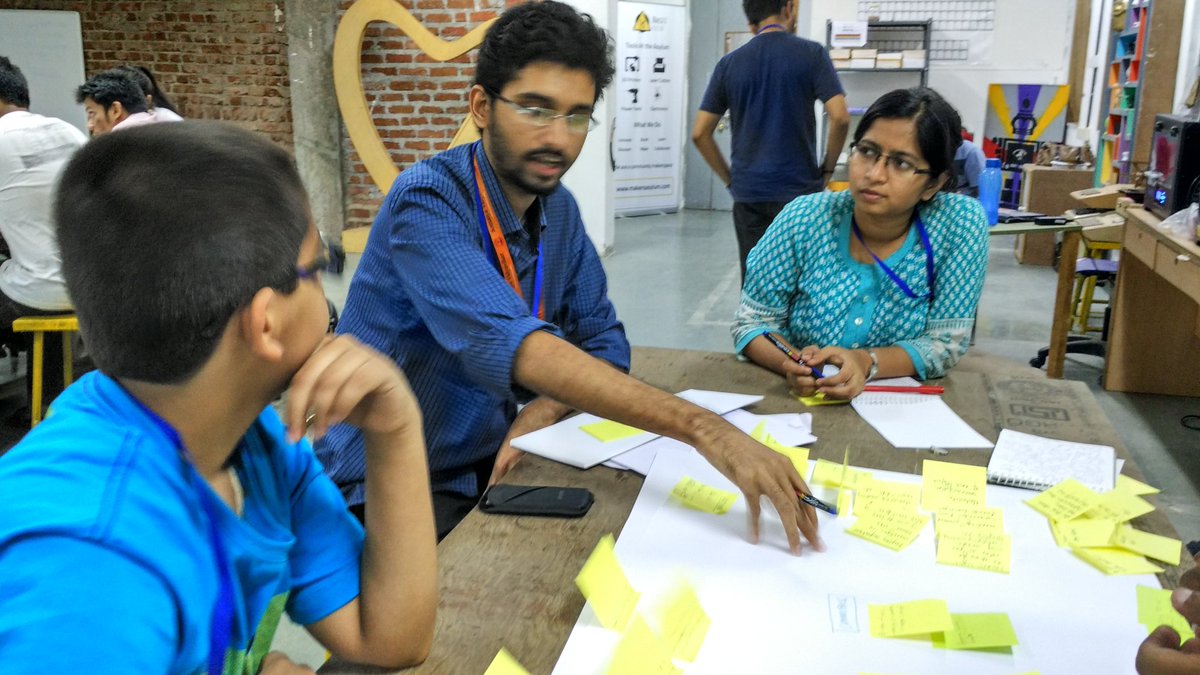 JugaadMagazine's tweet photo. These guys are thinking of ideas for home automation systems. Got a suggestion?  #AsylumHack @GodrejAppliance https://t.co/LiXjjYpBxt