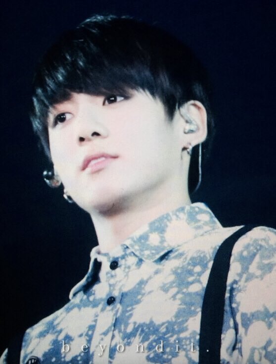 .. pre ..151127 
#정국 #jk #방탄소년단
<a href="/BTS_twt/">방탄소년단</a>