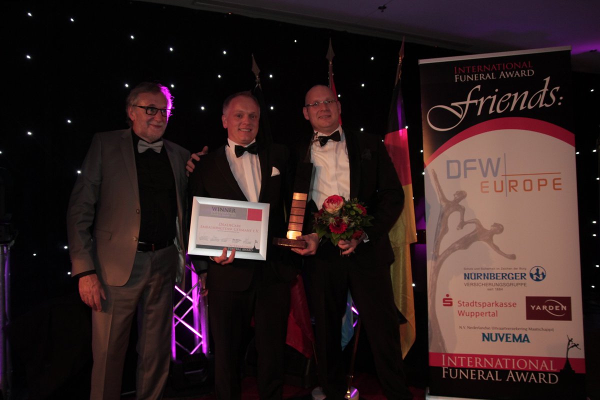 Wir gratulieren den Gewinnern des #IFA 2015! 
#DeathCare #Embalmingteam Germany
Mehr auf: facebook.com/events/1060747…