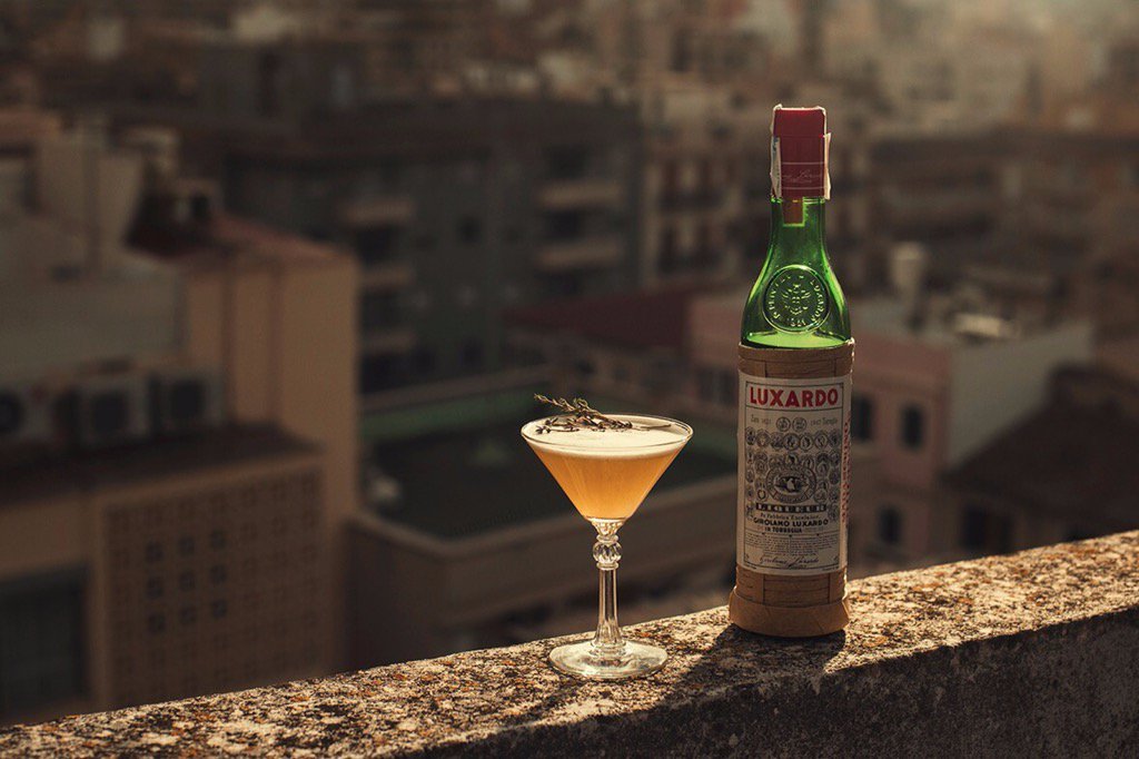 kikebayano's tweet image. #vintageluxardo @ontherockspalma @tonymadridphoto @kikebayano