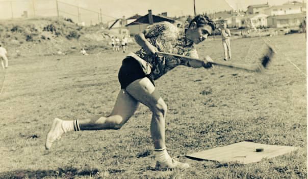 terryryan20's tweet image. #FlashbackFri TR Senior off-ice training in the summa of '72 b4 heading 2 #Minnesota #WHA &amp;amp;setting SH goal record #6