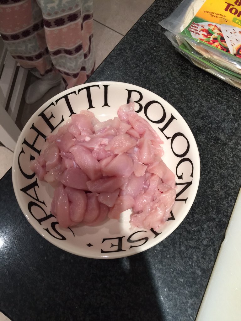 manchesterbased's tweet image. @carleconomics are you supposed to post stuff like - check out what I'm cooking for the fam #cookingformumonafriday