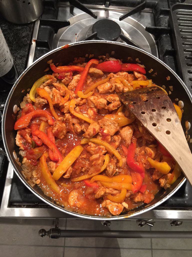 manchesterbased's tweet image. @carleconomics are you supposed to post stuff like - check out what I'm cooking for the fam #cookingformumonafriday