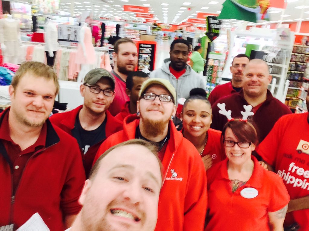 dustylee1987's tweet photo. Huge Shout out to the flow and BR teams from getting stuff pulled/pushed/spu and maintaining a clean BR!!! https://t.co/DHW29OjMSV