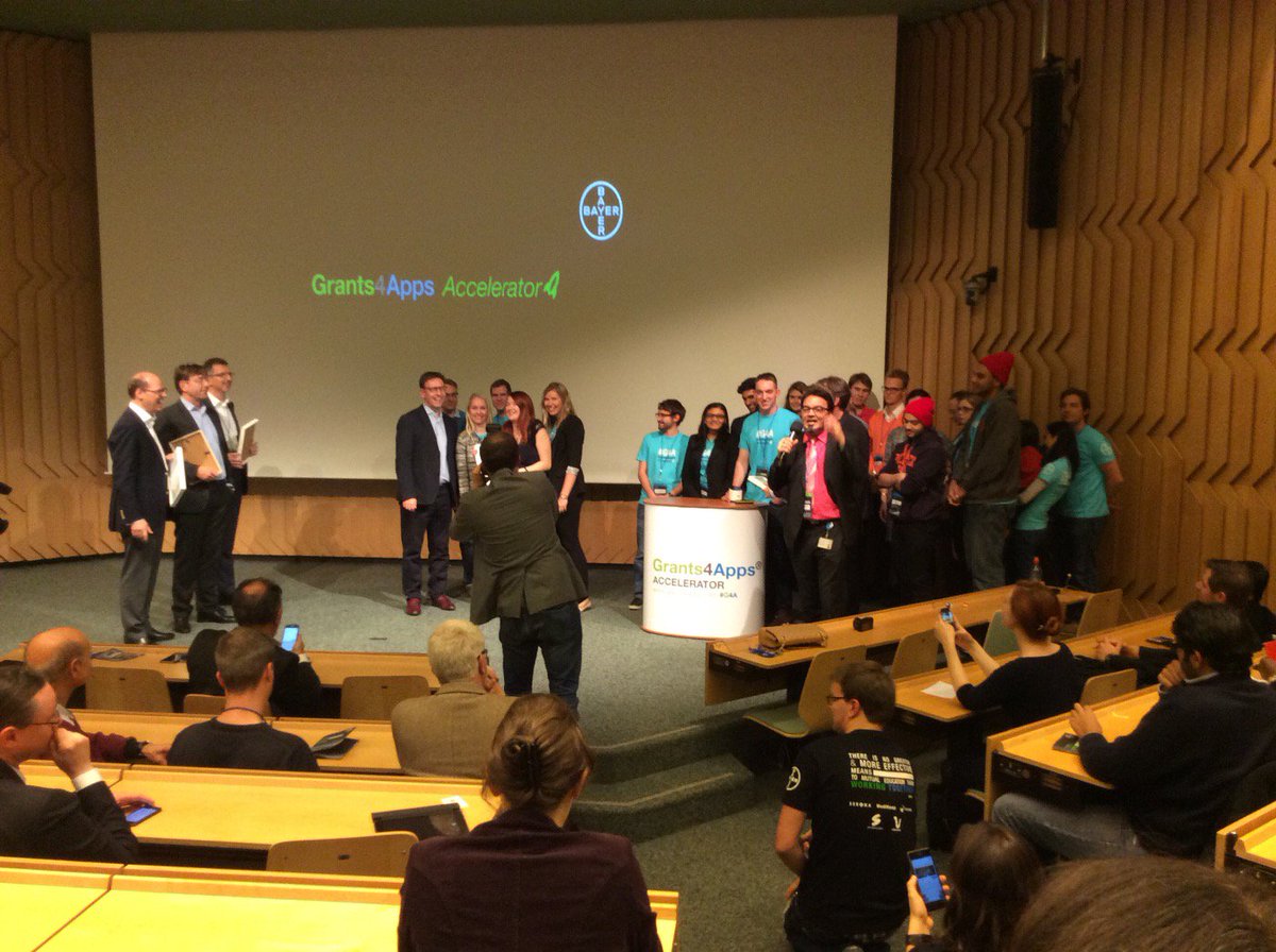MirjamBauer's tweet photo. #G4A @yeysus presenting #startups "My name is Jesus, his name is Allah from @sendinaden, any questions?" https://t.co/455c5FGIF5