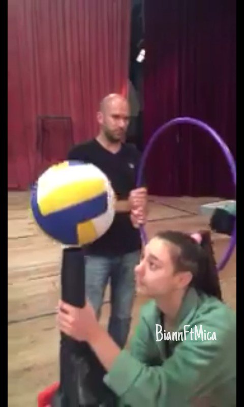cami_ok3's tweet photo. Mereces TU FINAL Super Bian
VOT 3 A LO MANIJA

Mis bebas practicando, las dos lo pudieron hacer. https://t.co/0nRVOfJHXS