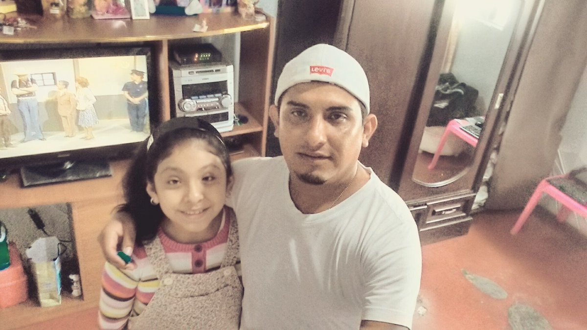 RoblEnrique's tweet image. Feliz feliz