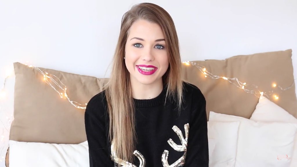 fr_enjoyphoenix tweet picture