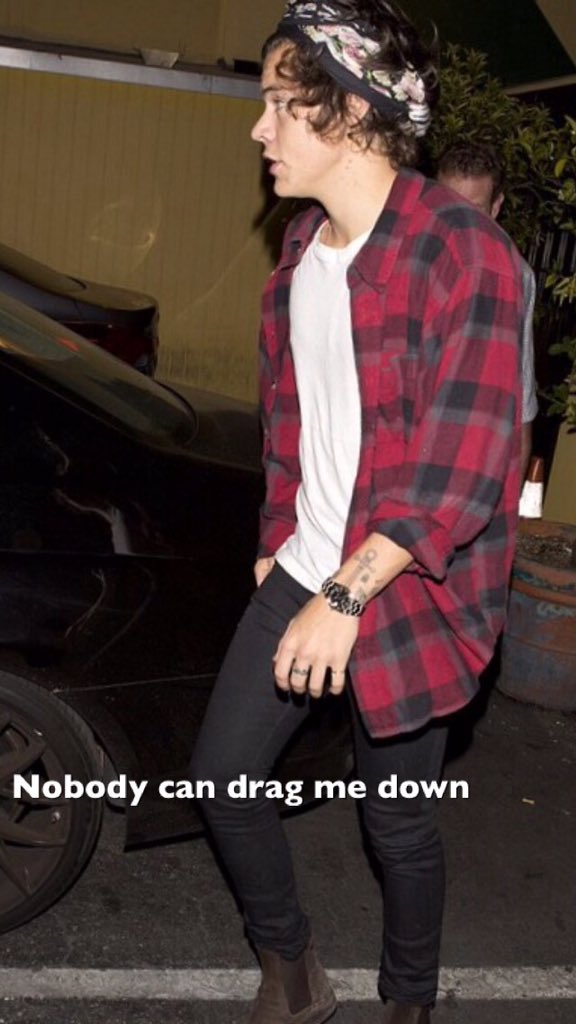 locksmemories's tweet photo. 🌚Harry and Louis🌚
🌝lockscreen liberada🌝
🌟rt/fav se salvar🌟 
/Isa https://t.co/iztexEjZHA
