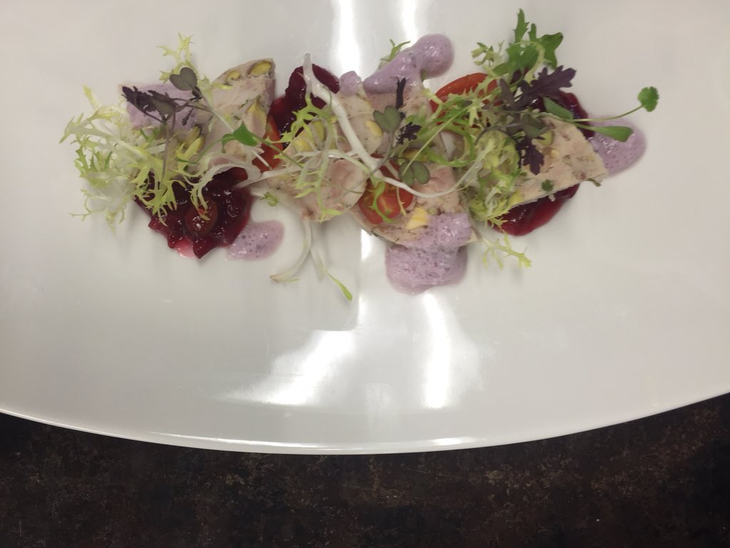 ShrewsCollChefs's tweet photo. A nice starter from the level 1's today @ShrewsburyCol @DobsonTis https://t.co/38hoY5ZH6s