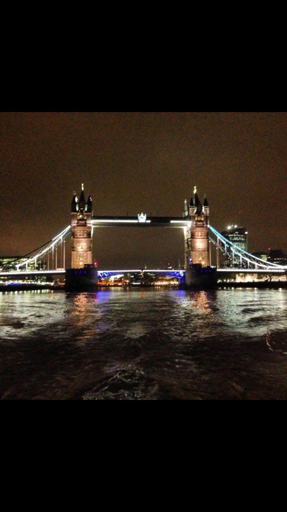 ExcursionScenic's tweet image. #London #Londonbridge have scenic Excursion take you on a guided tour of #London #scenicExcursion #Travel #UK