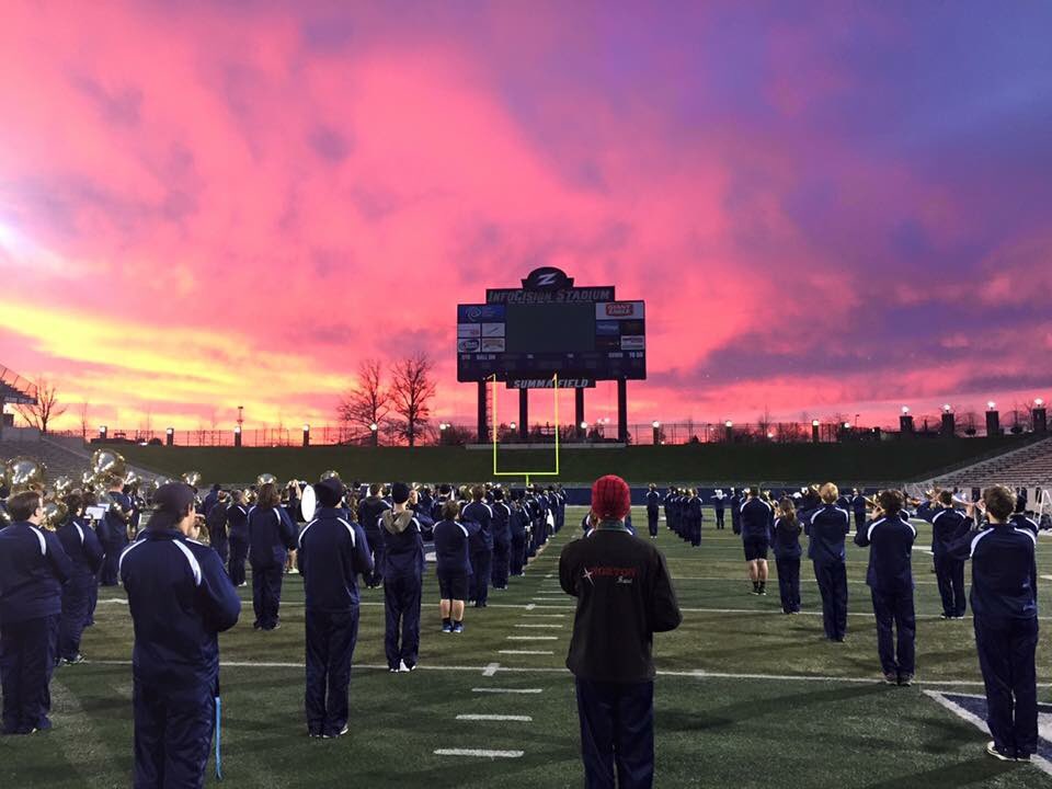 jquad2014's tweet photo. What a day to wake up at 5:30am for #zipsgameday #GoZips #BeatTheFlashes #BowlBound https://t.co/pUkxh3NZDU