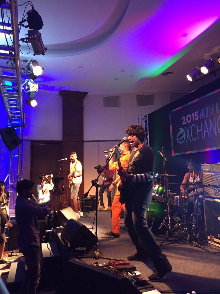 shonalim's tweet photo. Watching #TailsOnFire at #IndiEarth #xchange2015 https://t.co/QdxLXzkP1D