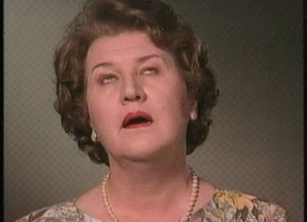 sharpenedteeth's tweet image. 