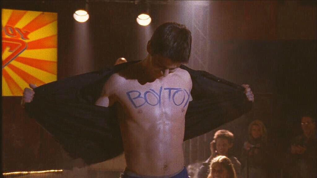 OTHdiary's tweet photo. If this wasn't one of your favorite episodes, you're doing it wrong. #OneTreeHill https://t.co/ijRoA205zv
