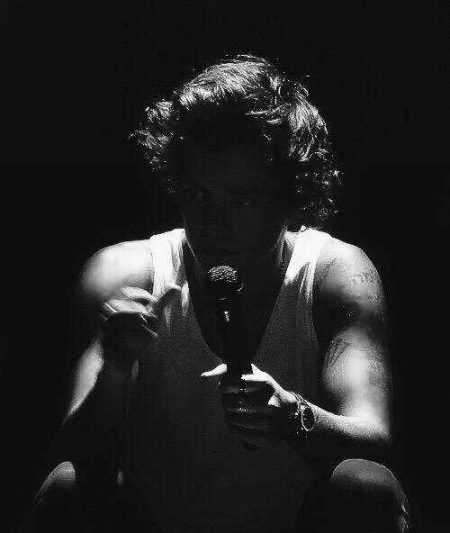 tmh harry (@thetmhstyles) on Twitter photo 