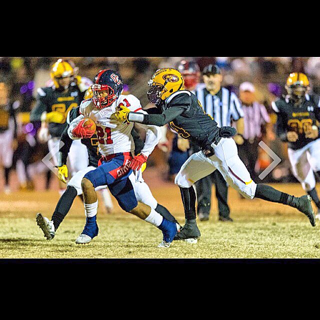 party4paris's tweet image. State game @ 3pm at the Cardinal Stadium, be there 😈🏈 #Back2Back