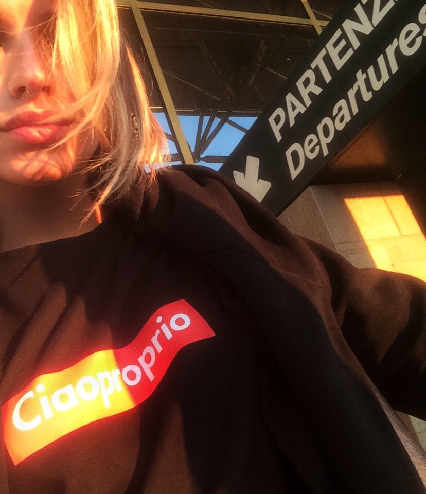 valesgotpower's tweet photo. Off to Lisbon #ciaoproprio https://t.co/IJvCQEO0Sn