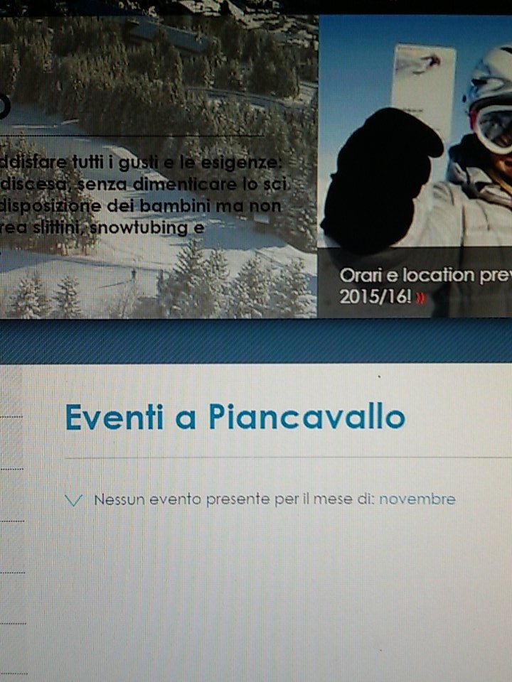 Scotti_Sandro's tweet photo. Sito promotur fantastico !! Nessun evento per l imminente stagione.....se non 100 profughi !!!! Povero piancavallo. https://t.co/tMykekKdD2