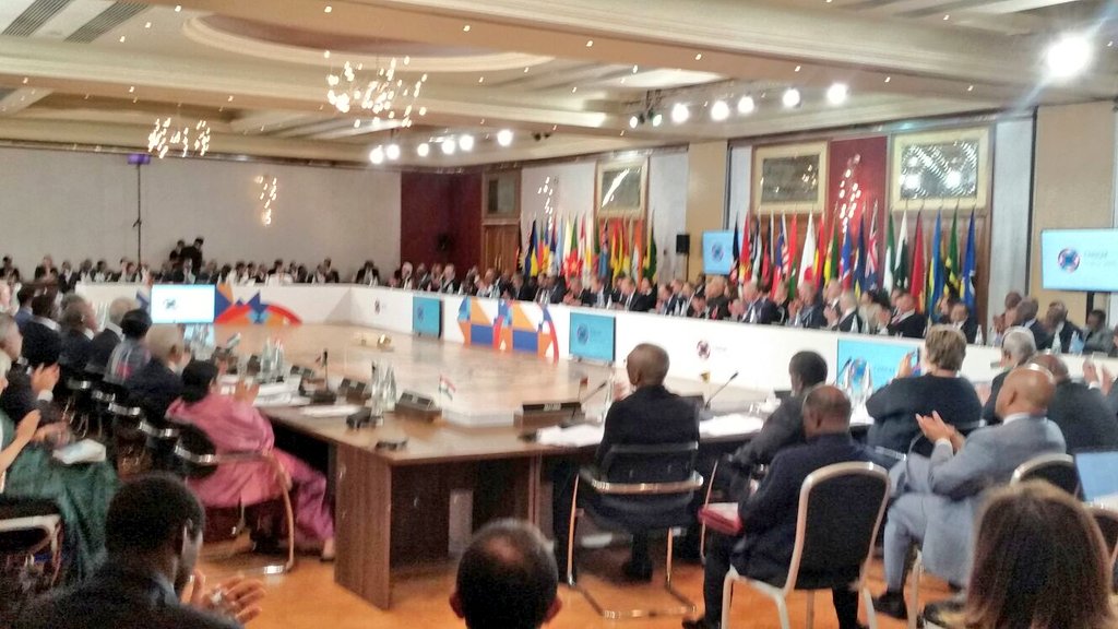 MEAIndia's tweet image. Mother Earth as priority. EAM attends special session on #ClimateChange with Prez @fhollande &amp;amp; @UN SG. #CHOGM2015