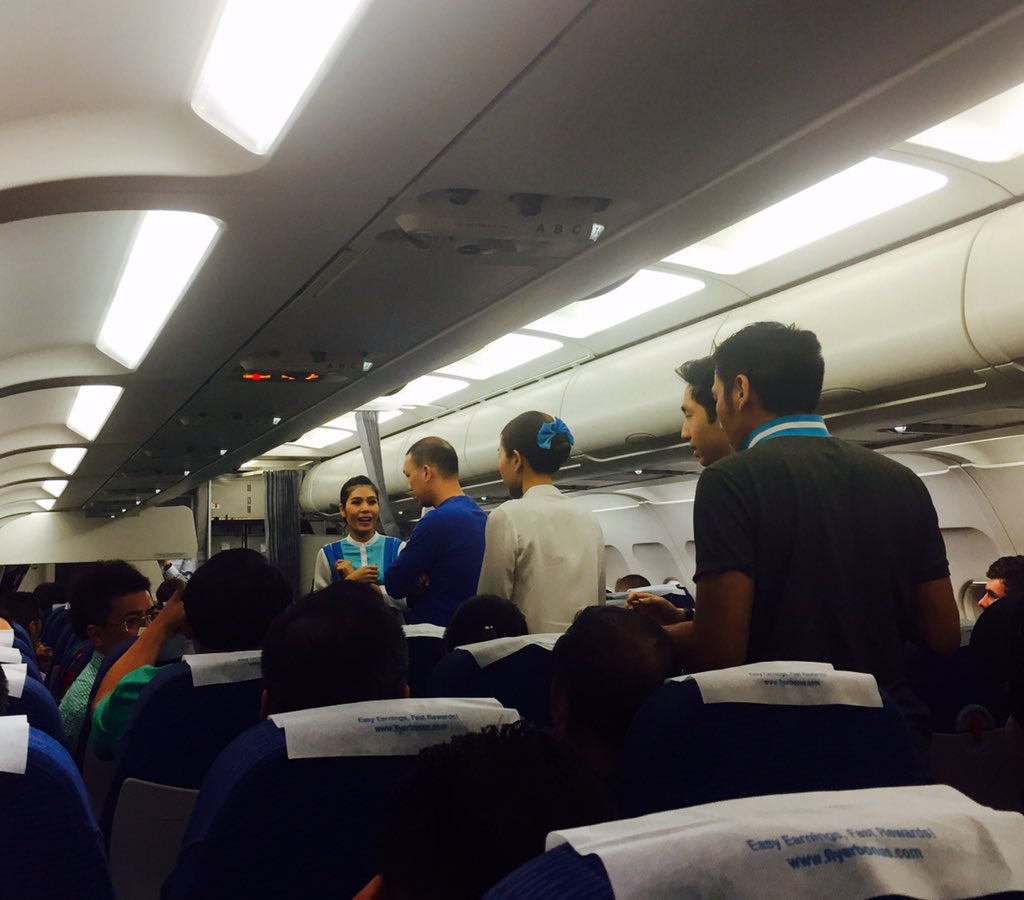 crypto_memos's tweet photo. @bangkok_airways this is ridiculous! I will never fly your airlines again. https://t.co/ZSAP1aXDTF