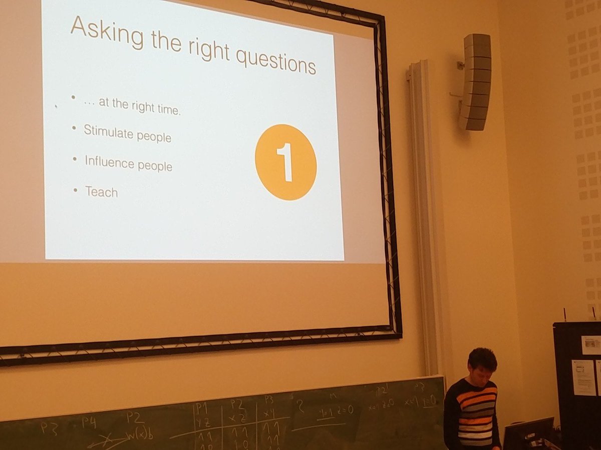 _DIR2015's tweet photo. Richard Berendsen on intelligent tutoring systems at #DIR2015 https://t.co/SjY1b42ByU