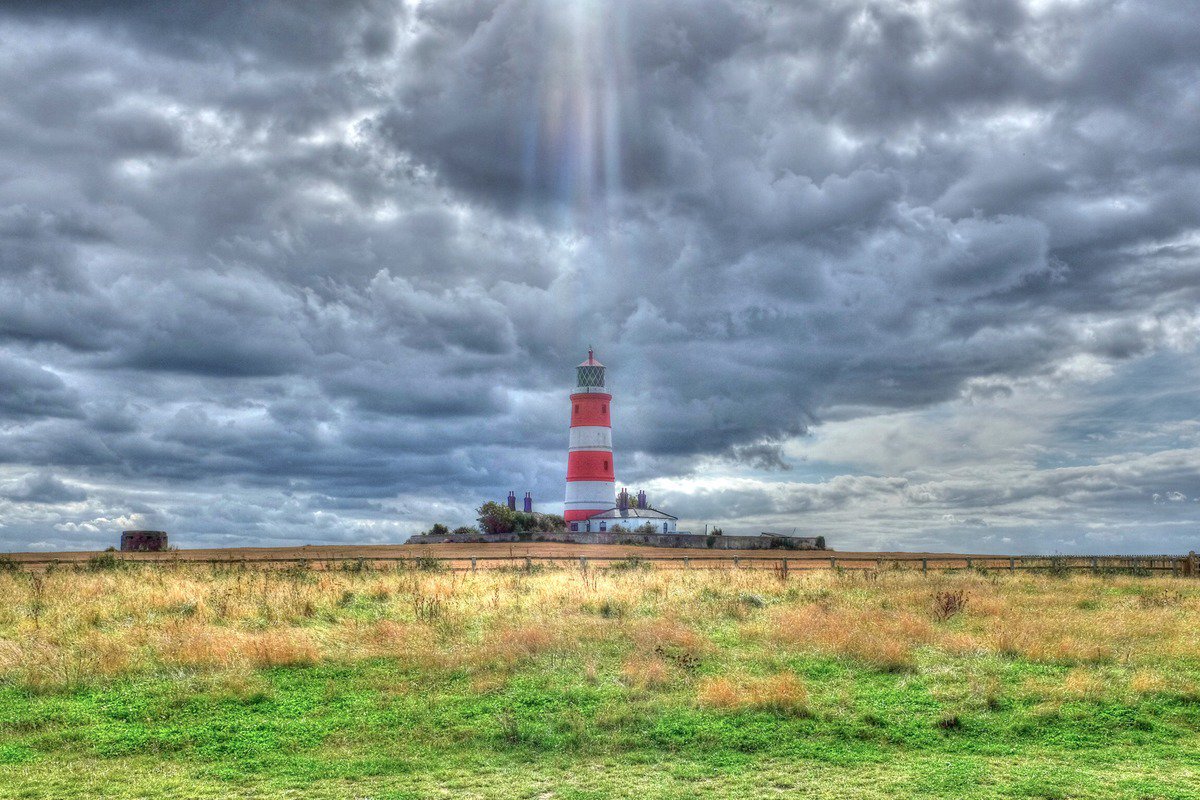 GuardianTravel's tweet photo. Light the way: readers' photos of lighthouses around the world https://t.co/lM3joHlREQ https://t.co/WMy3DQbNpI
