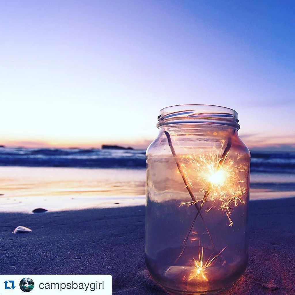 KFMza's tweet image. What a cool pic from @campsbaygirl Who knew sparklers could look this cool in a jar? #KFMl… ift.tt/1Ngg7mt