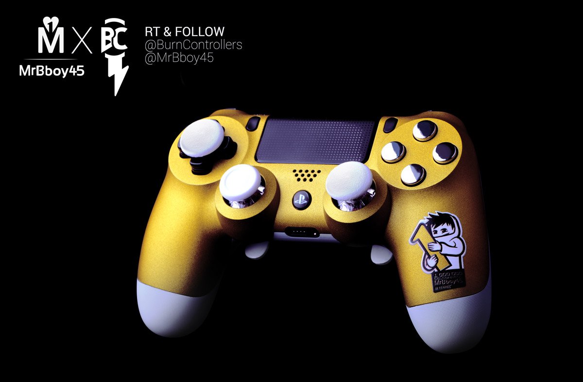 MrBboy45's tweet photo. Pour gagner cette SUBLIME manette 1 Million (et encore je pèse mes mots), Suffit de #RT et follow @BurnControllers https://t.co/1KkWtR8ZTV