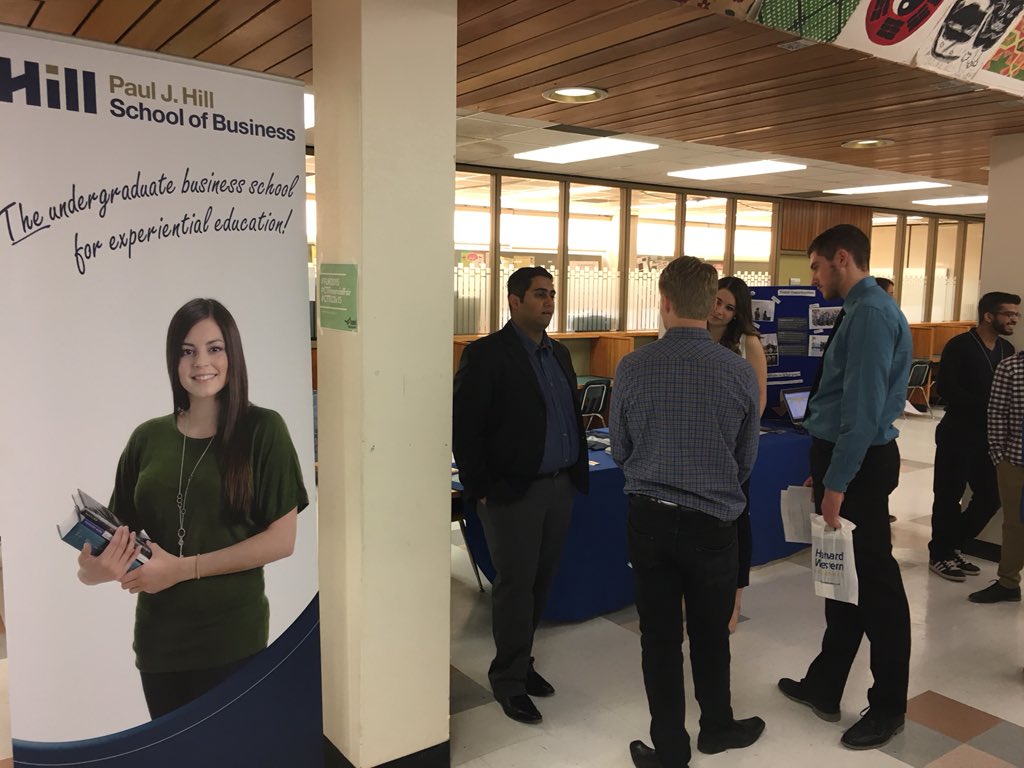 MrMcFarlen's tweet photo. Great to see former @campbellbizclub students @salmaanmoolla @clschoettler @Taiha5 at #CTFinancialFair @hillbss https://t.co/vokl62KDMi
