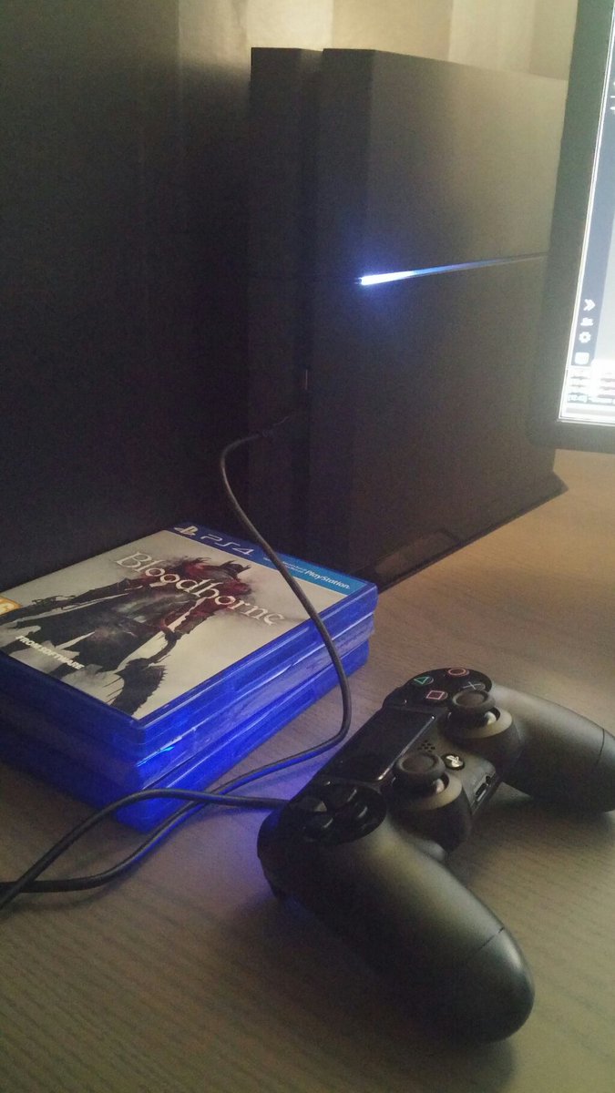 Vaezilon's tweet photo. So this is now a thing #pspoor #Kappa https://t.co/v4XkZwoblt
