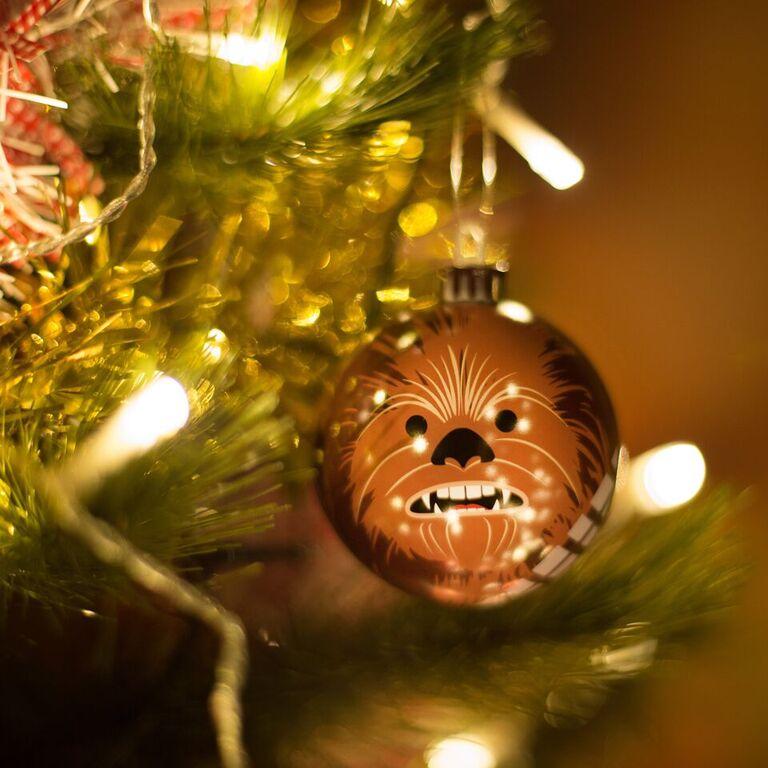 CNET's tweet photo. Deck the boughs with droids and Wookiees https://t.co/kR8XqJLD5m https://t.co/czPvOzXskF