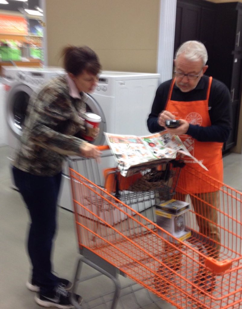 MattucciTHD's tweet photo. D1 MET Driving sales and keeping product fat and full! https://t.co/mTnzNnQuLC