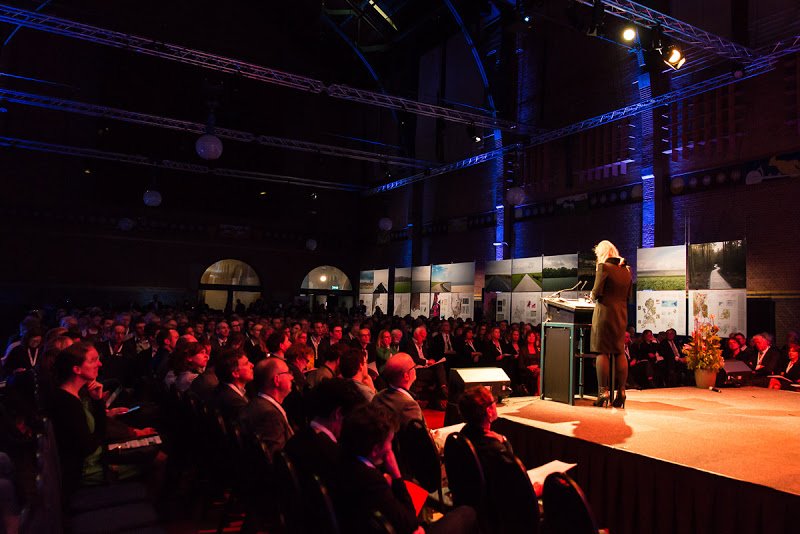 WijmakenNL's tweet image. Nog 1 week om je aan te melden voor de slotbijeenkomst van @JvdR2015 15 dec. bit.ly/1HcIm5e @GEBIEDSONTWnu