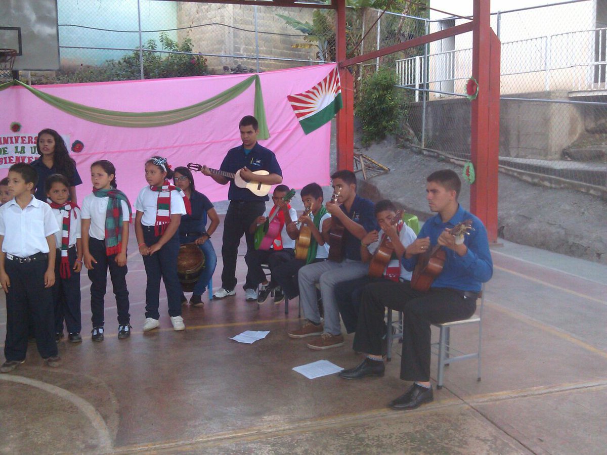 ModJGarmendia's tweet image. #CoroPreinfantilensambledecuatro #parrandonavideño @PSBIribarren @elsistema @ElSistemaLara 25-11-15