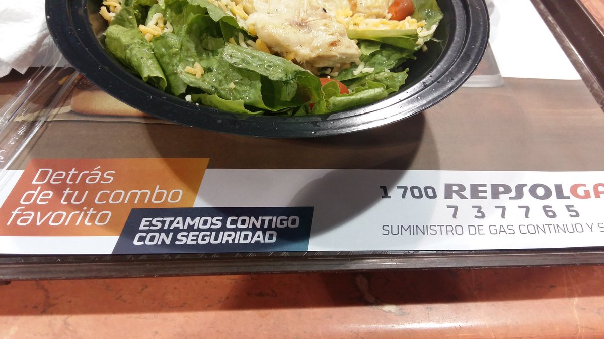 mon0cromatica's tweet photo. Almuerzo con la mejor energia #repsolgas 😊👌 https://t.co/JVeYlSUACi