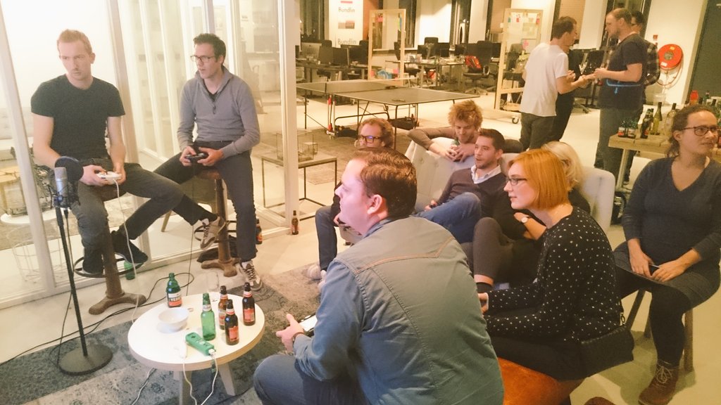 vanderGoes's tweet image. Game on! @Lifely & @Partupcom celebrate one year of successes #codevelopment #supersmashbros #partup