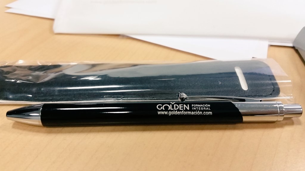 GoldenFormacion's tweet photo. Super kit de formación para el curso de Excel presencial!! @mezquitamotor como siempre Golden cubriendo necesidades! https://t.co/yieSu1Qn6y