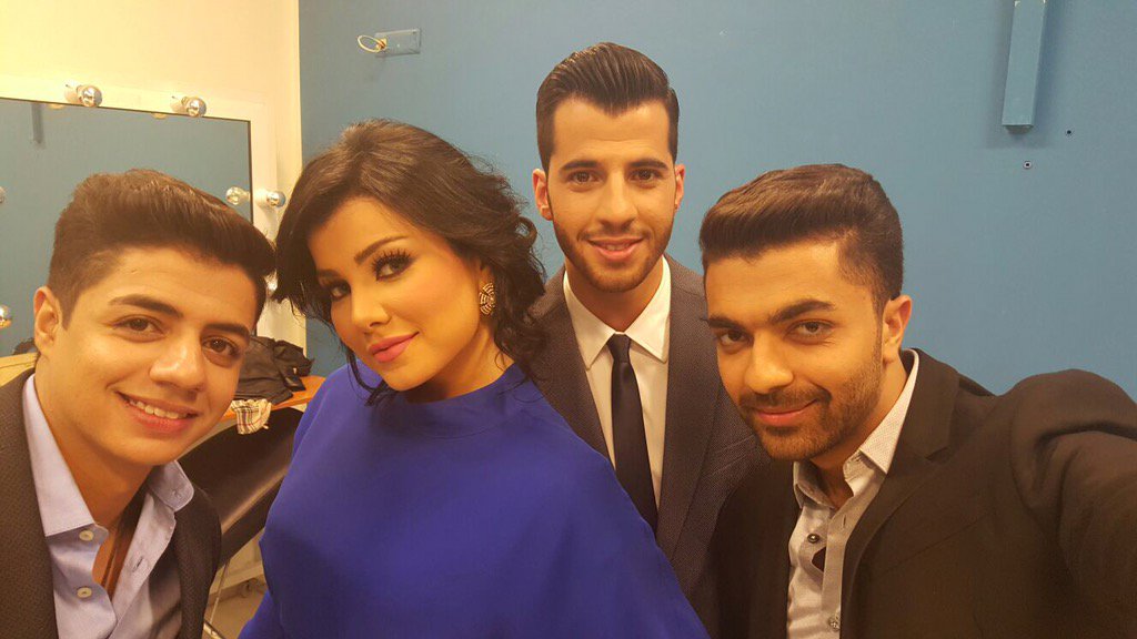 StaracArabia's tweet photo. سلفي تجمع @Ihab_Amir, @HananeElKhader, @Marwan__Youssef و @MohamedAbbaass في كواليس البرايم السابع! #StaracArabia https://t.co/M7HzdZxW1h