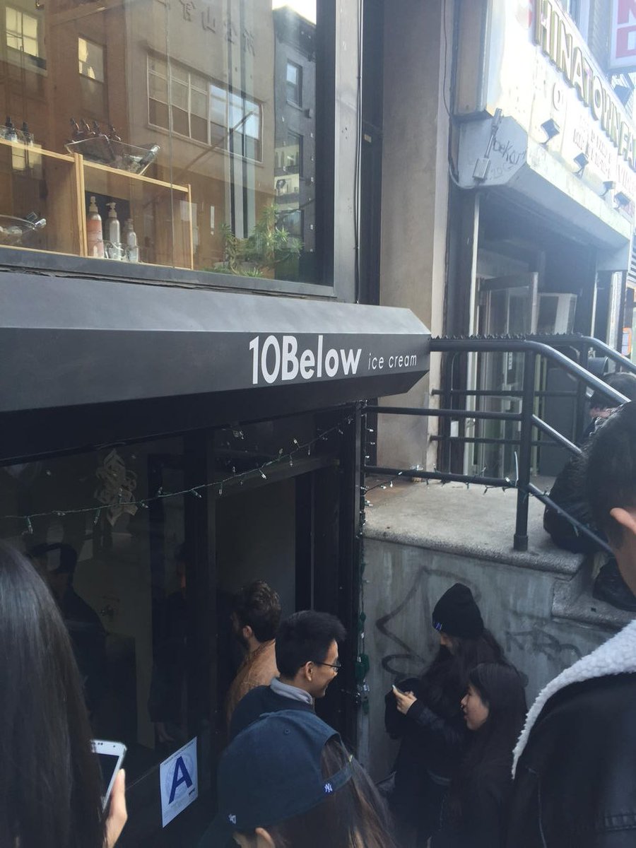 grossesgewachs's tweet image. #waitinline #foodbuzz #goodpress