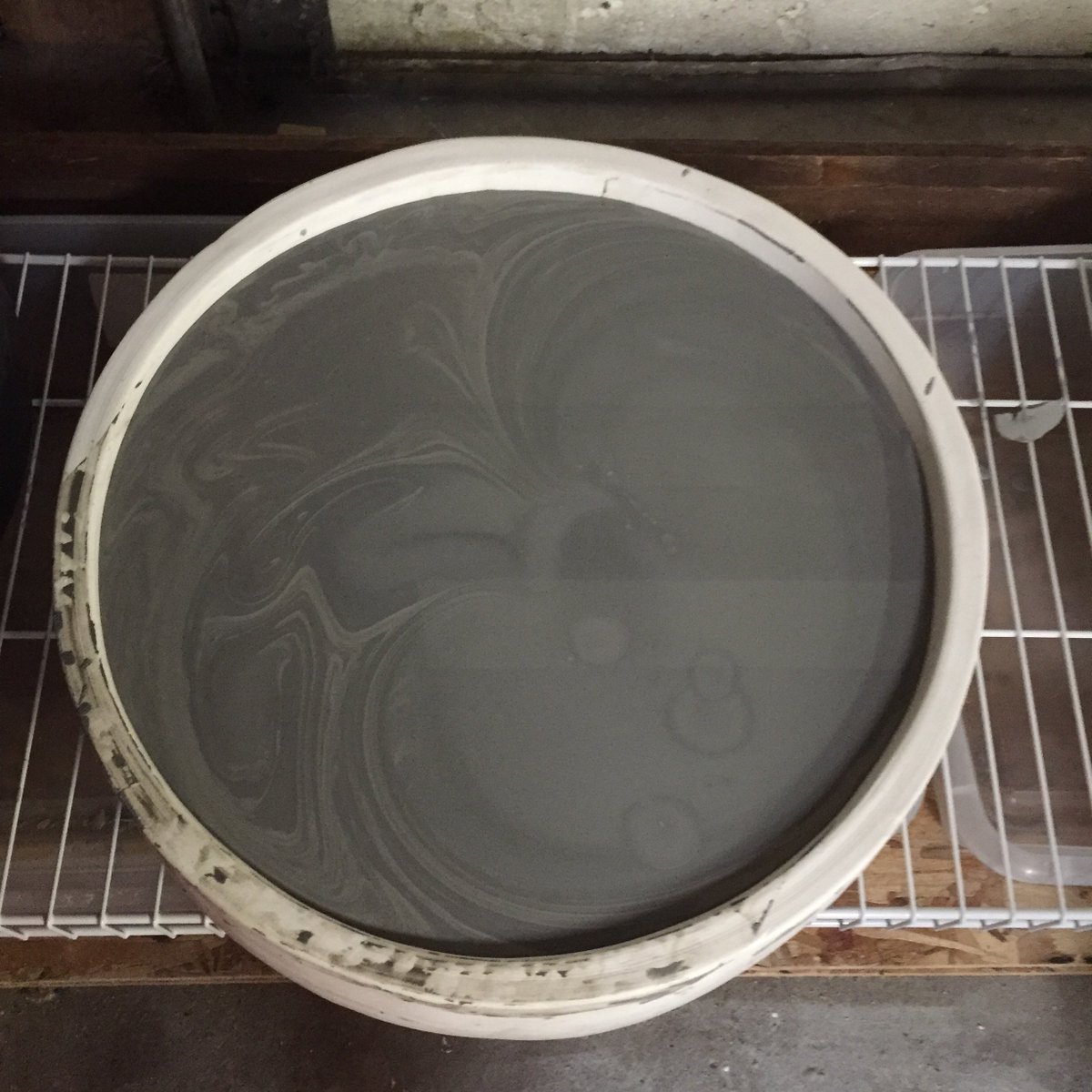 Pax_Modern's tweet photo. E.H. Disk Pendant testing the timing and trasnsfer process. #slipcast #ceramics https://t.co/uQQ0gXUJHQ