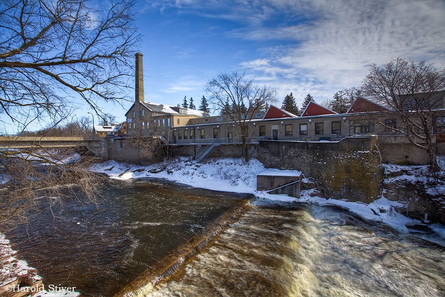 Embedded image permalink