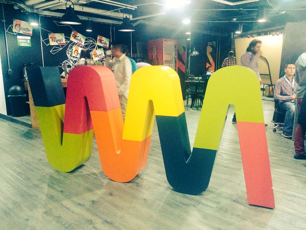 Fintechallenge's tweet photo. @WayraCo nos da la bienvenida en #FintechChallenge2015 el evento de la tecnología e innovación de Colombia. https://t.co/tqhPNCIwpw