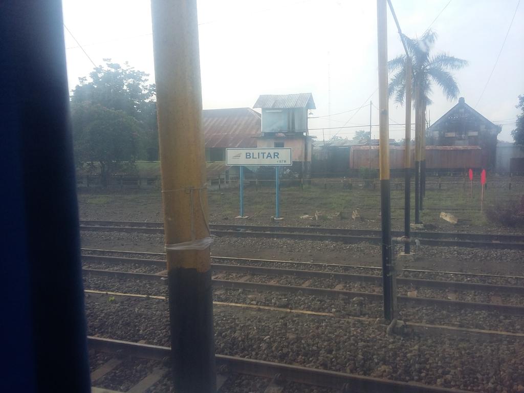 Lapor ndan udah sampai blitar <a href="/OrenBarat/">IG:OrenBaratOfficial</a> #awaydays