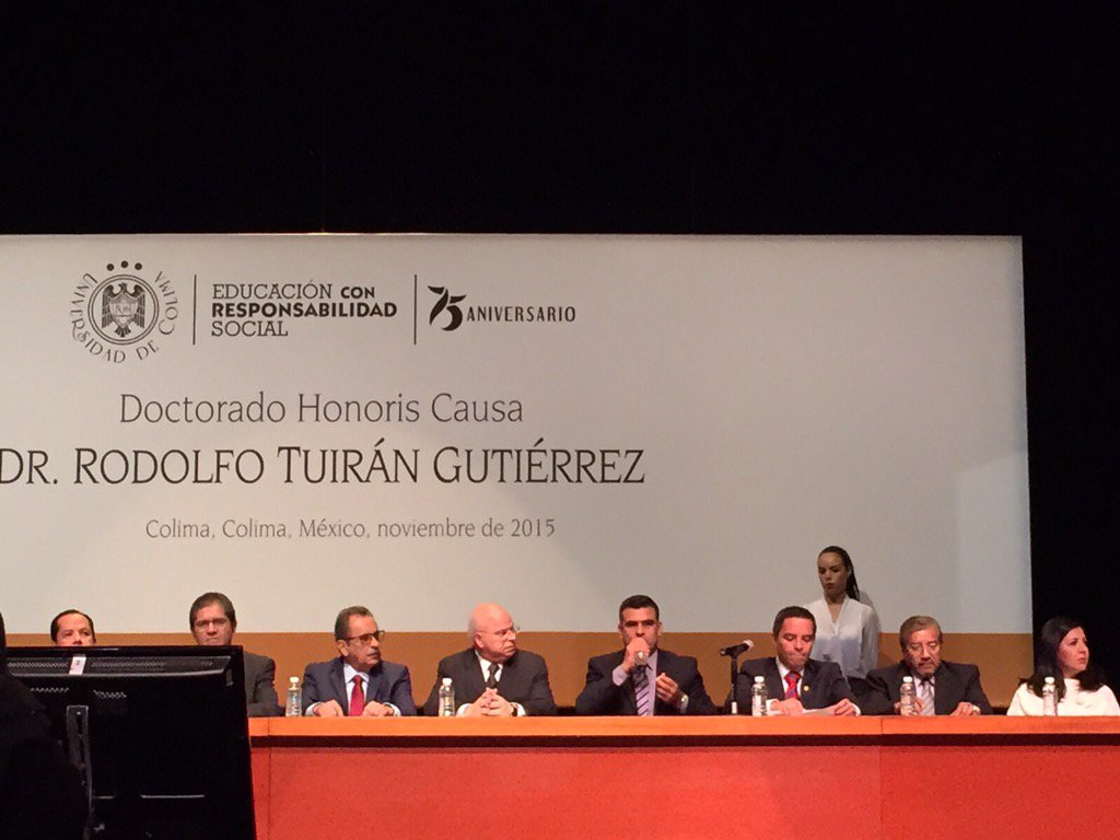 rtuiran's tweet photo. Hoy me fue otorgado por la Universidad de Colima el grado de Doctor Honoris Causa, que me distingue y agradezco. https://t.co/cvGLYOYsFd