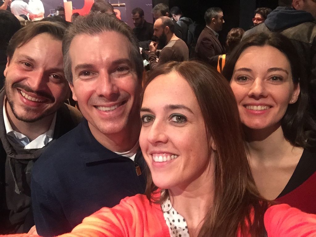 ipatri's tweet photo. Celebrando el @Bitacoras al mejor blogger gastro, que ha ganado nuestro @ManuCatMan 🎉😊👏 w/ @marlennovas @vcorchado https://t.co/4jBzSDkk6r