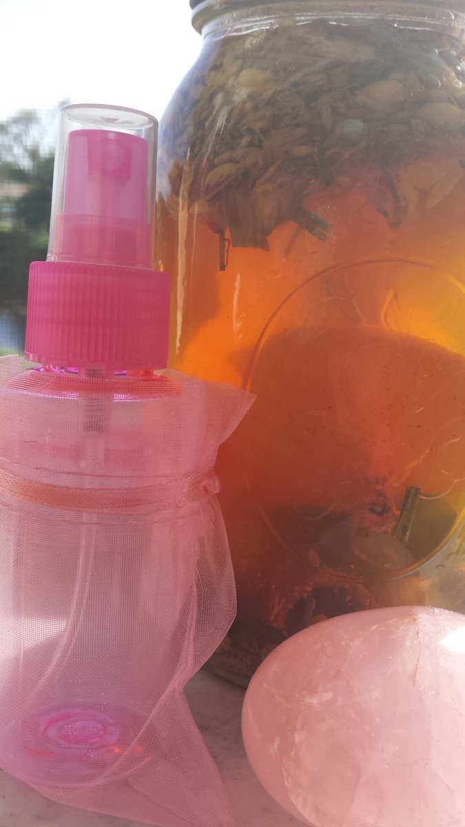 PeriPagans's tweet photo. #BlackFridaySale  #geminfused #attractionspray $20 with #SpiritDoll $30 https://t.co/86yvmeX0n1 #pagans https://t.co/gVuwVXCyG9
