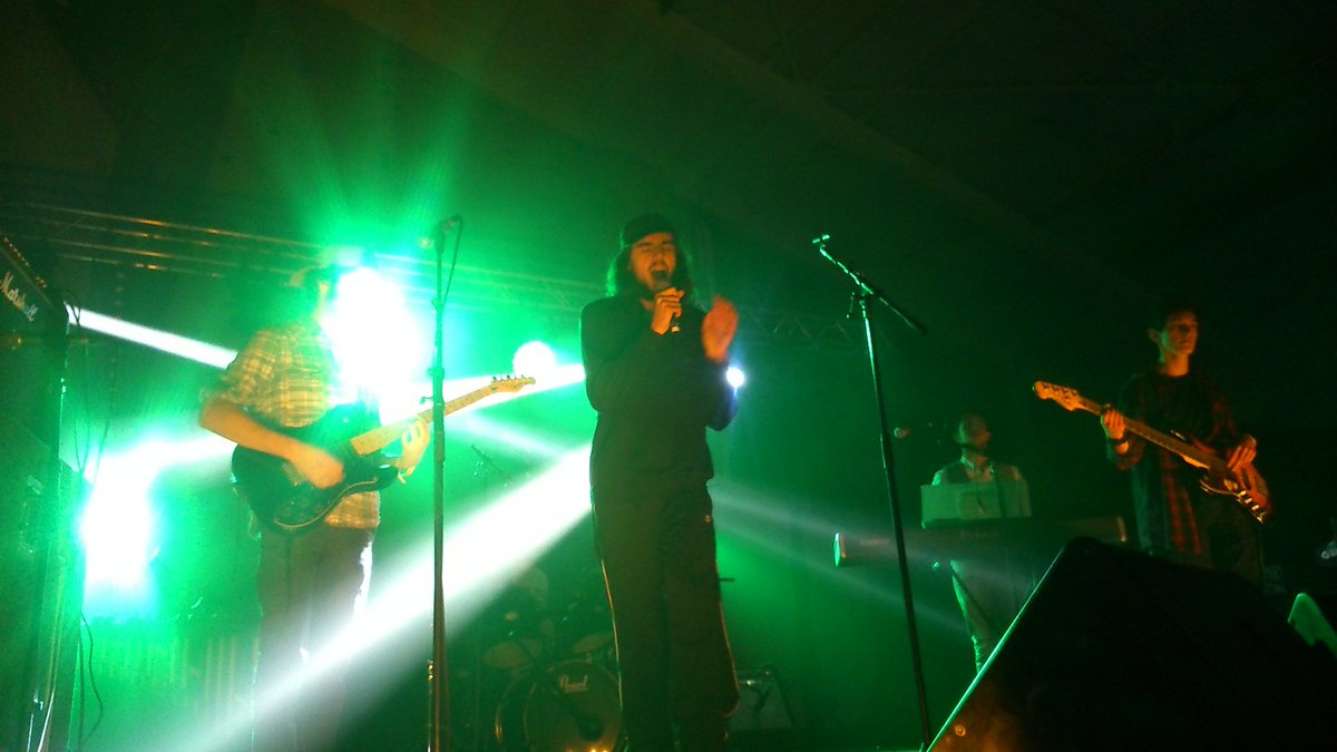 chantrival tweet picture