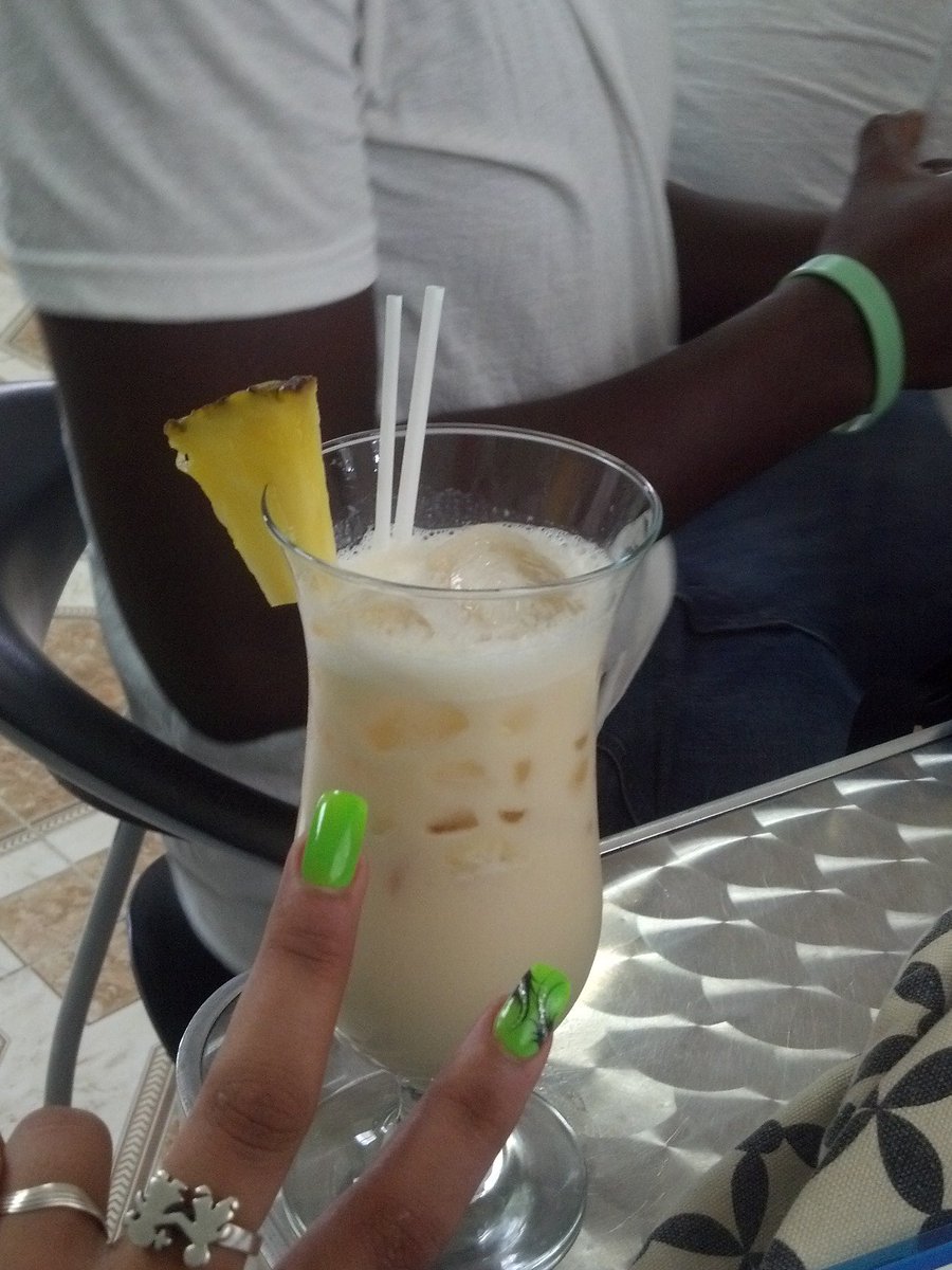 LaInol1's tweet photo. #PiñaColada En Copa Doble ! ;) #Ricaaa https://t.co/hgjk14FpIn
