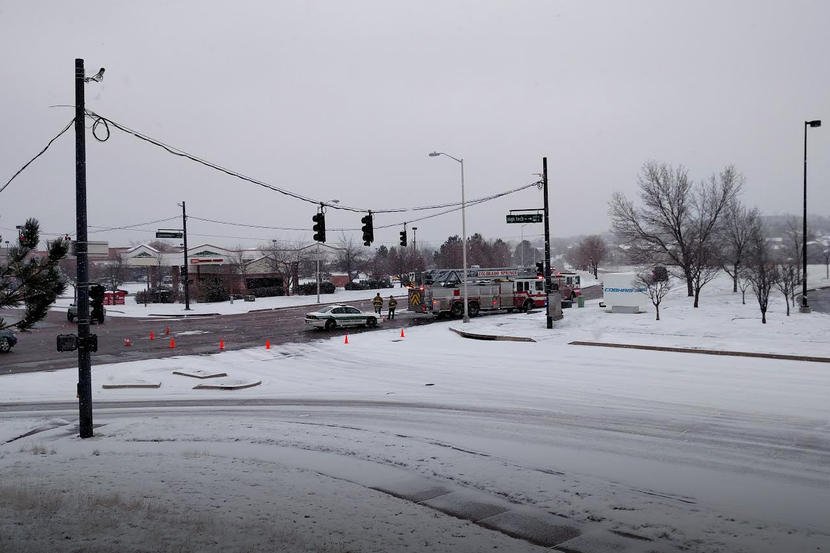 MSNOWNews's tweet photo. UPDATE: Colorado Springs shooting still an active situation https://t.co/sHgveGVwHx (Joanna Wise/KOAA) https://t.co/ZPwa8Jzzg7